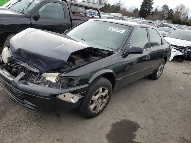 1999 Toyota Camry LE