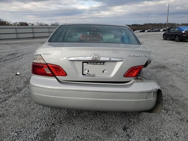 2004 Toyota Avalon XL