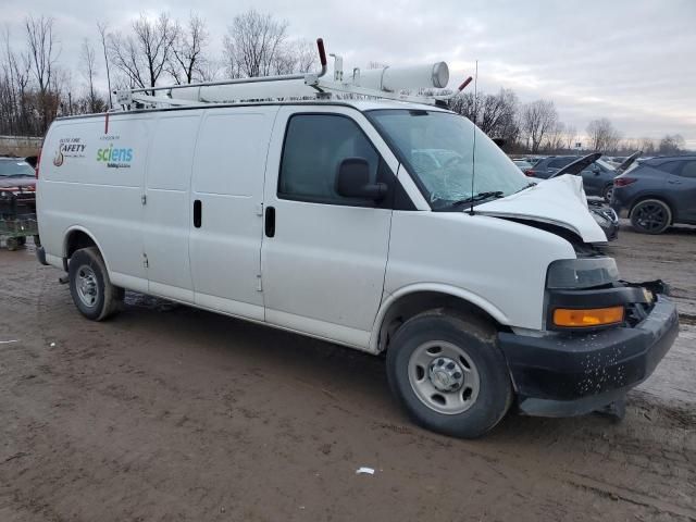 2022 Chevrolet Express G2500