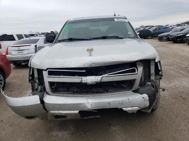 2010 Chevrolet Suburban C1500  LS