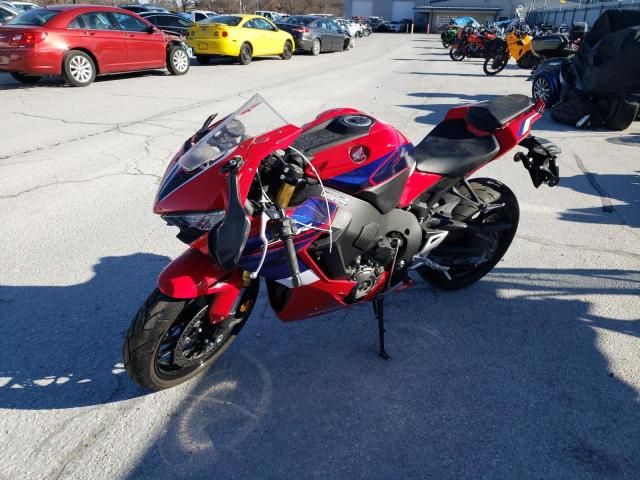 2022 Honda CBR1000 RA