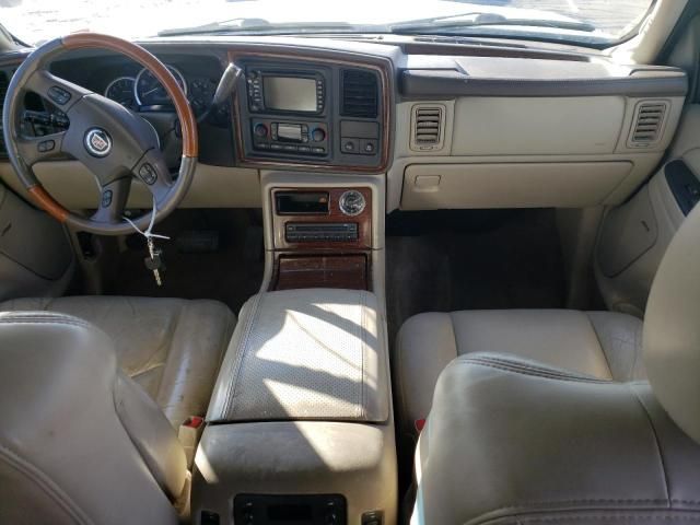 2004 Cadillac Escalade Luxury