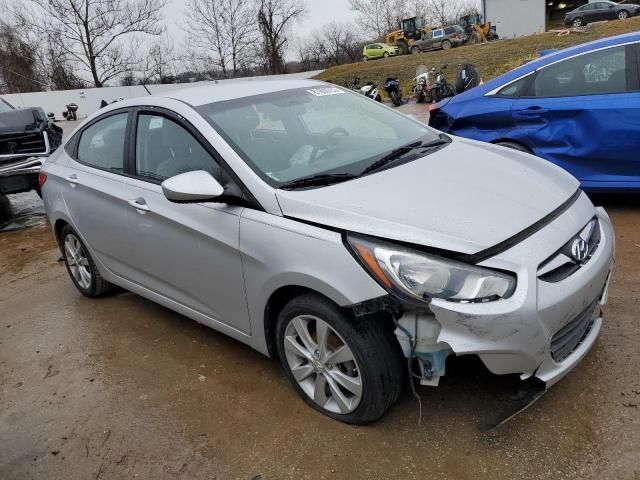 2013 Hyundai Accent GLS