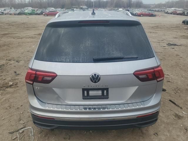 2023 Volkswagen Tiguan SE