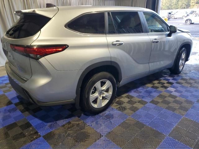 2023 Toyota Highlander L