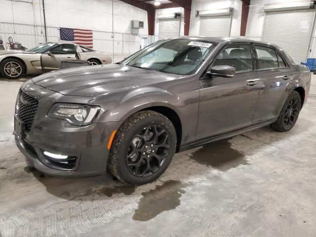 2023 Chrysler 300 Touring L