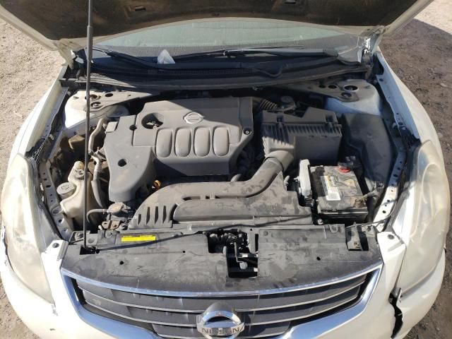 2010 Nissan Altima Base