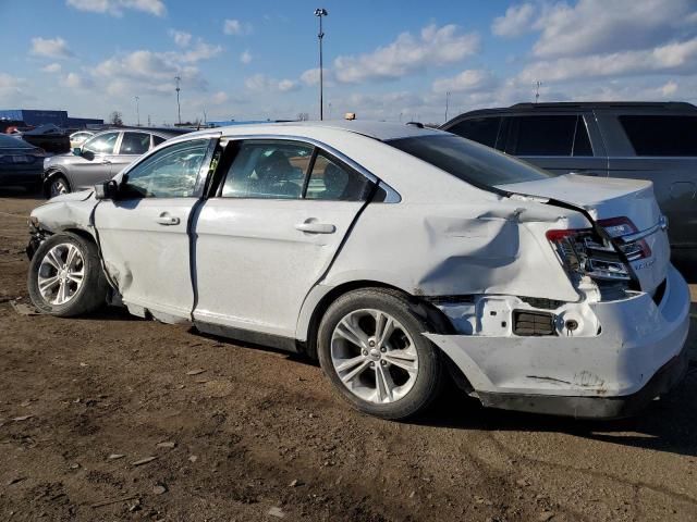 2016 Ford Taurus SE