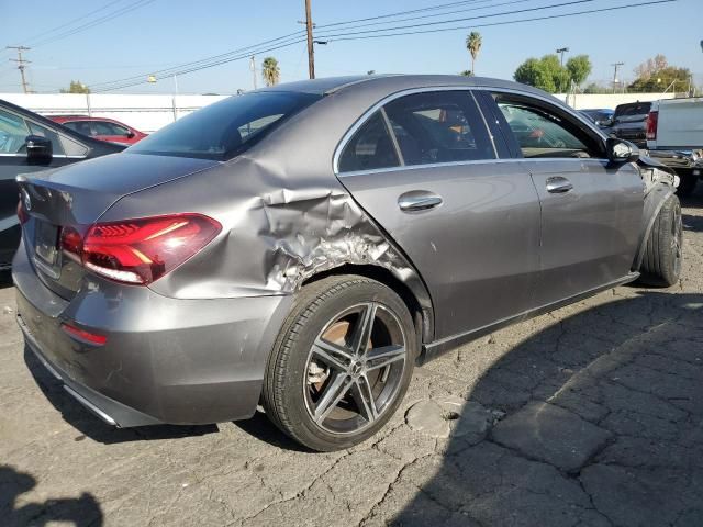 2021 Mercedes-Benz A 220