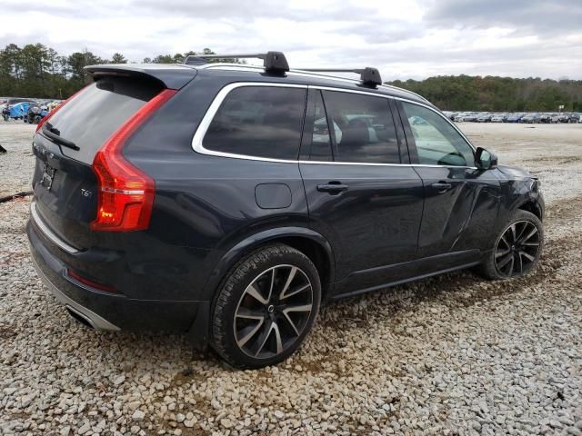 2021 Volvo XC90 T6 Momentum