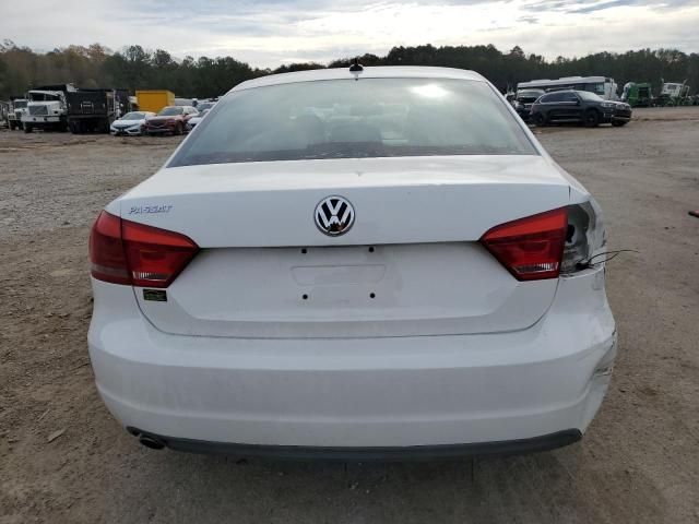 2012 Volkswagen Passat SE