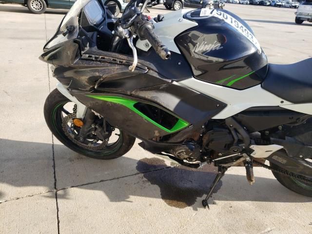 2022 Kawasaki EX650 N