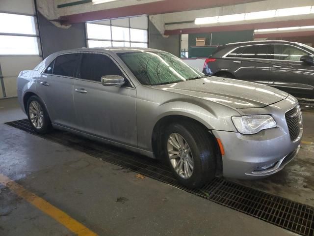 2016 Chrysler 300C