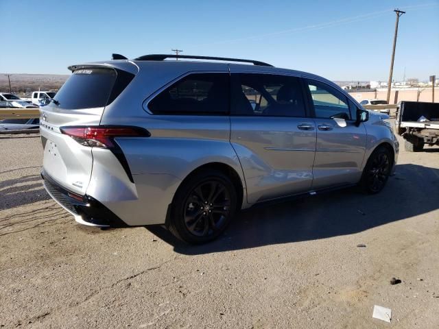 2023 Toyota Sienna XSE