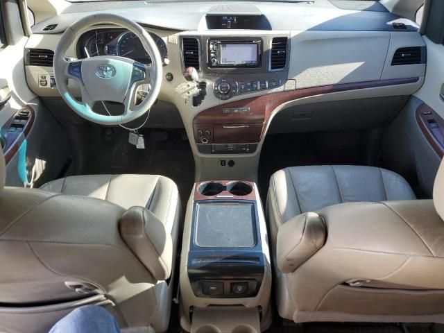 2012 Toyota Sienna XLE