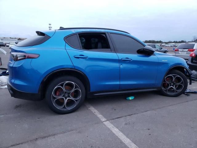 2024 Alfa Romeo Stelvio TI