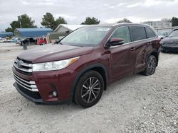 Salvage cars for sale at Prairie Grove, AR auction: 2017 Toyota Highlander SE