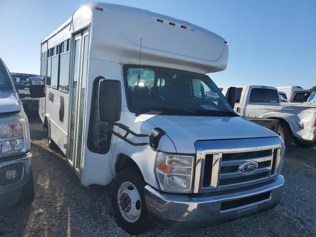 2016 Ford Econoline