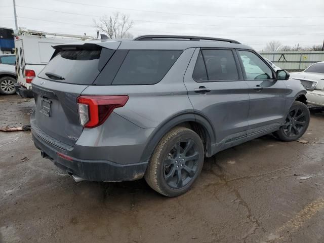 2022 Ford Explorer ST-Line