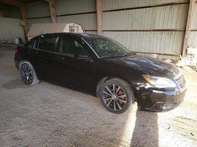 2014 Chrysler 200 Touring