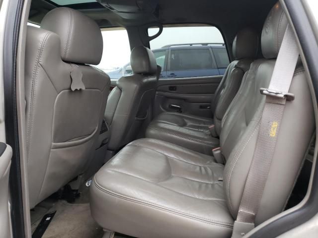 2004 Cadillac Escalade Luxury