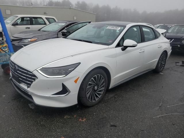 2022 Hyundai Sonata Hybrid