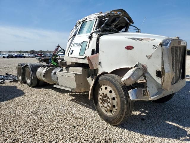 2015 Peterbilt 367