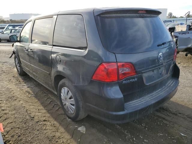 2011 Volkswagen Routan S