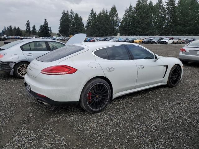 2015 Porsche Panamera S