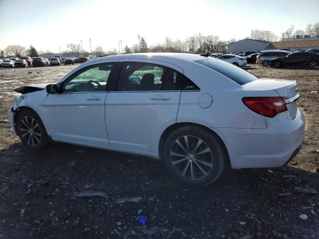 2014 Chrysler 200 Touring