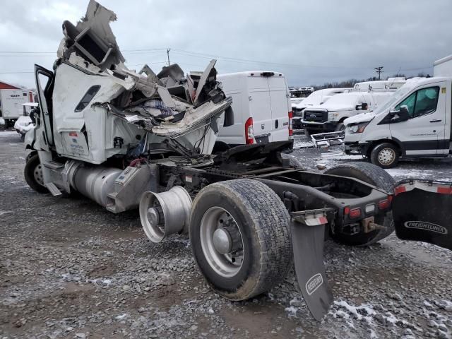 2023 Freightliner Cascadia 126