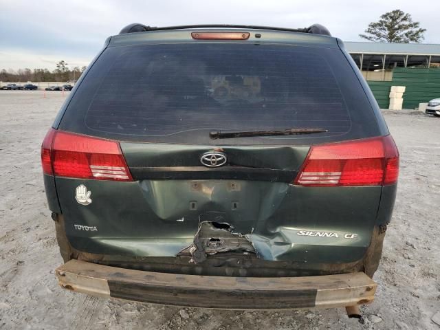 2005 Toyota Sienna CE