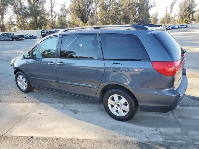 2008 Toyota Sienna CE