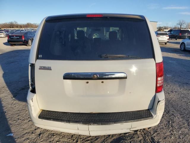 2008 Chrysler Town & Country LX