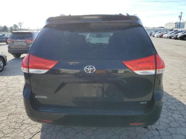 2011 Toyota Sienna XLE