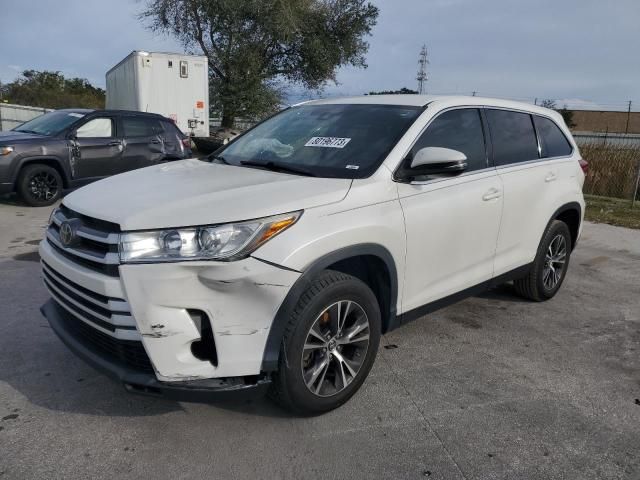 2019 Toyota Highlander LE