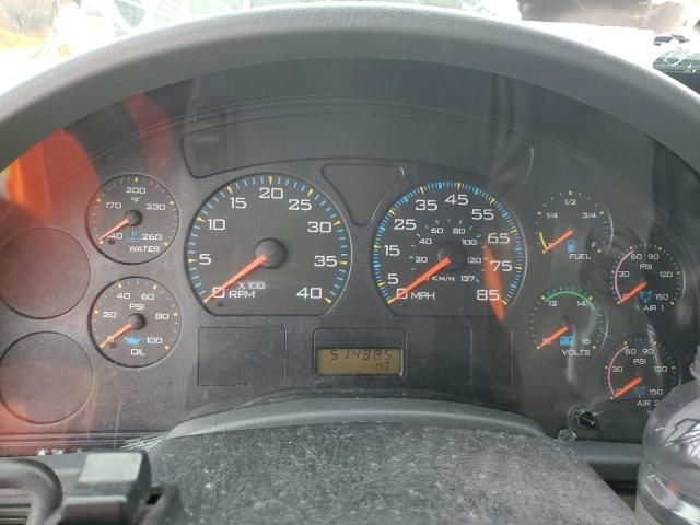 2003 International 4000 4300