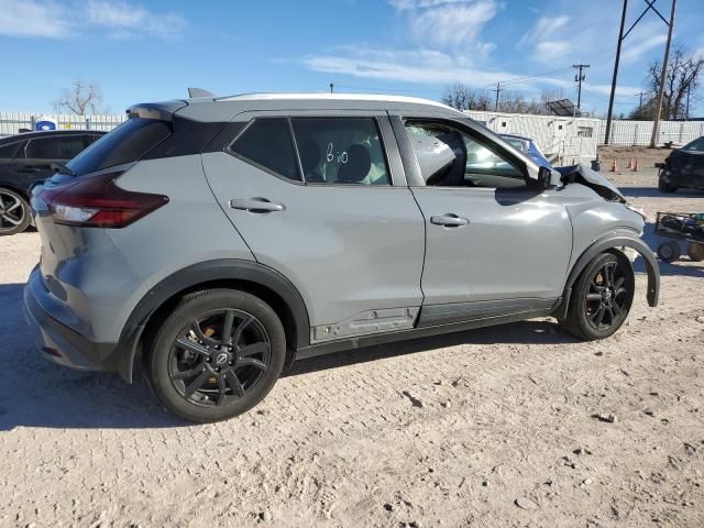 2022 Nissan Kicks SV