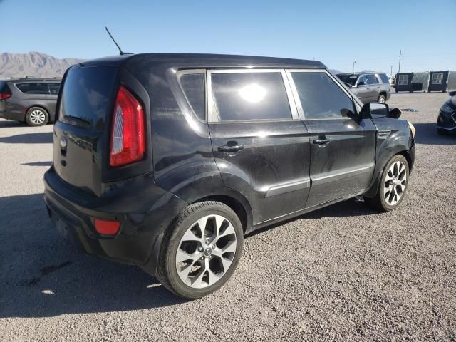 2013 KIA Soul +