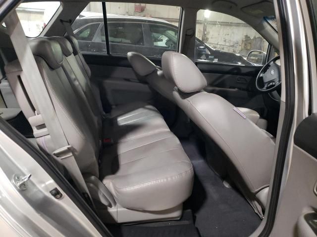 2009 KIA Rondo Base