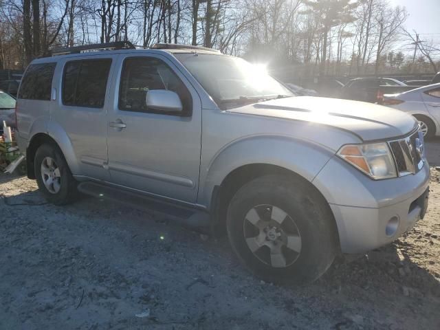 2007 Nissan Pathfinder LE