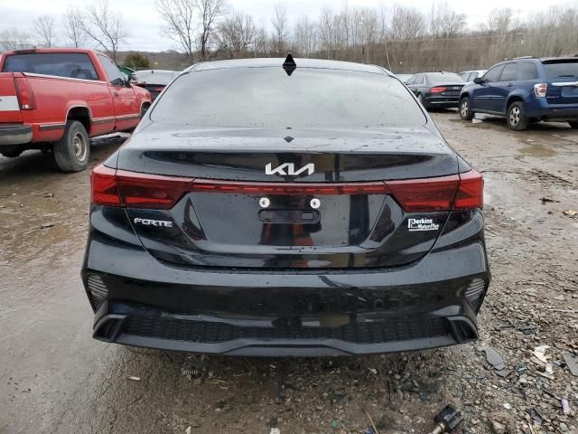 2022 KIA Forte FE