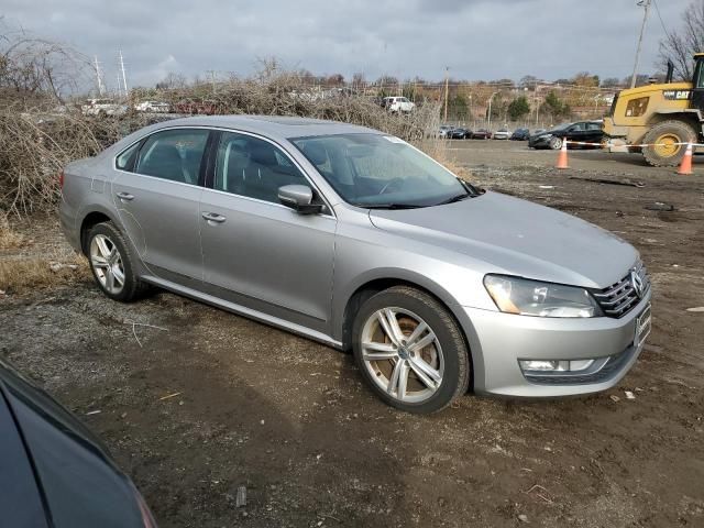 2013 Volkswagen Passat SEL