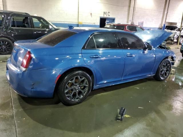 2021 Chrysler 300 Touring