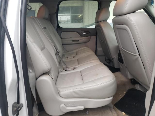 2011 GMC Yukon XL K1500 SLT