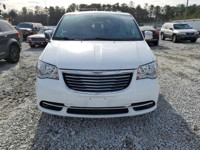 2016 Chrysler Town & Country Touring L