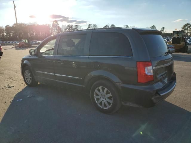 2016 Chrysler Town & Country Touring