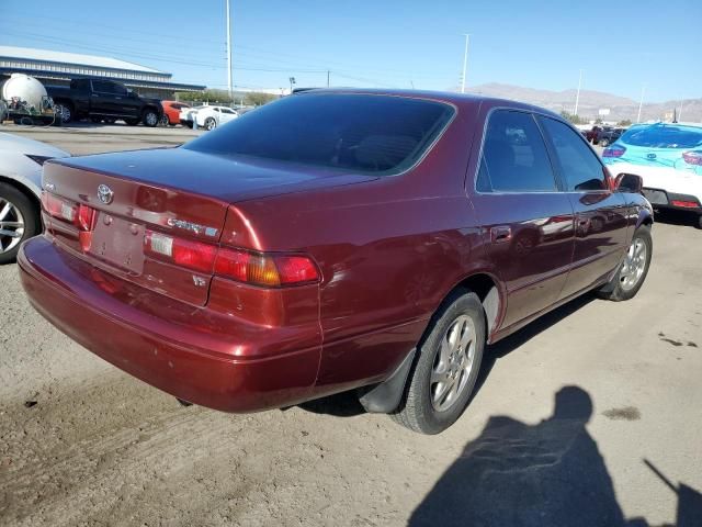 1999 Toyota Camry LE