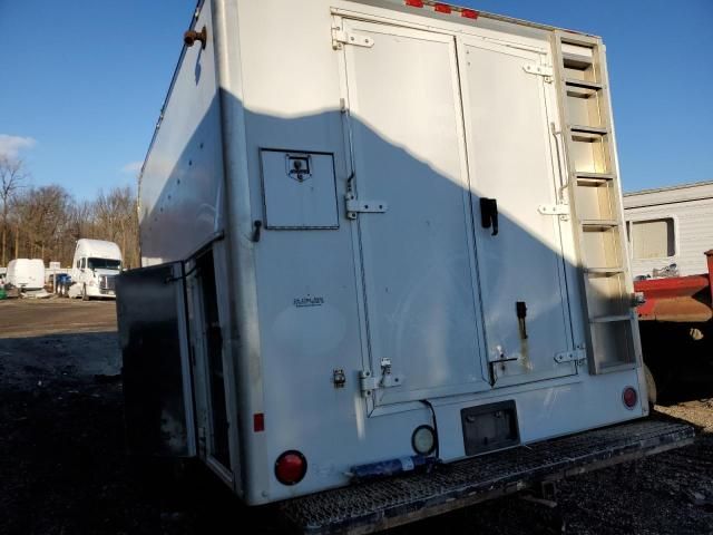 2012 Ford Econoline E350 Super Duty Cutaway Van