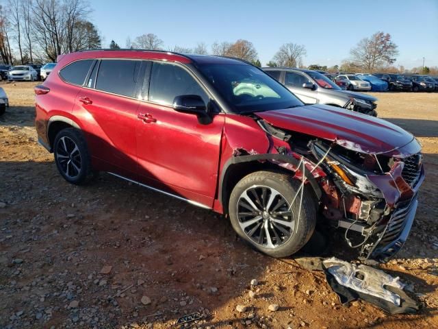 2021 Toyota Highlander XSE